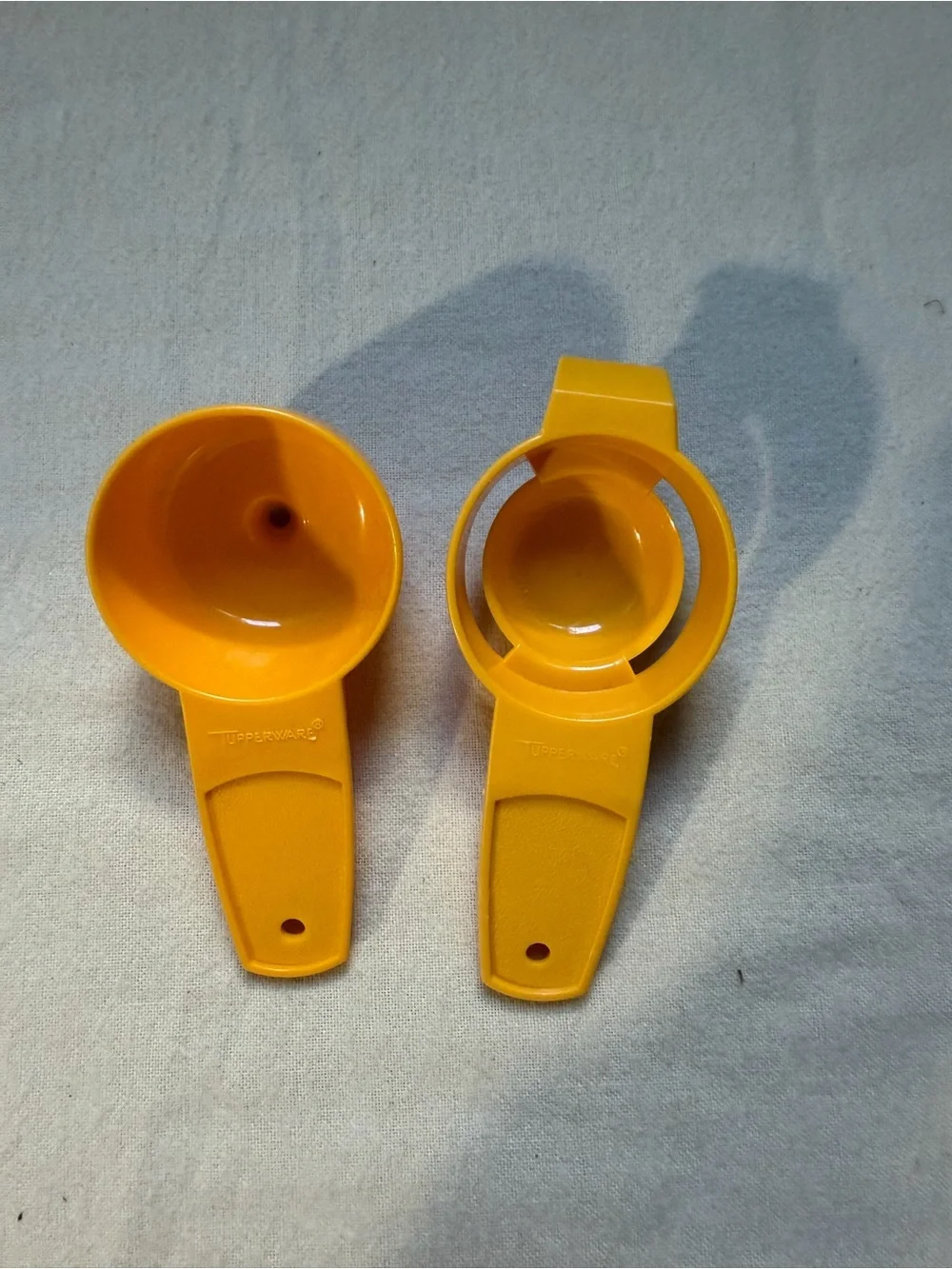 Tupperware vintage funnel